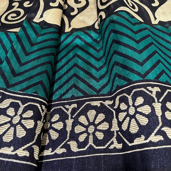 Indian Silk saree- Printed Bhagal puri silk saree. - Picture 7 of 10